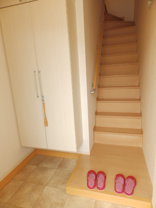 セゾンコートⅡ 春・夏 春の玄関|玄関