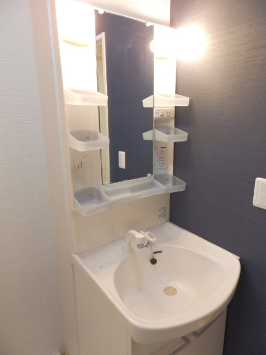 セゾンコートⅡ 春・夏 春の独立洗面台|洗髪洗面化粧台