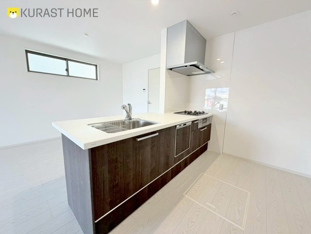 京都市右京区嵯峨野南浦町　新築戸建のキッチン