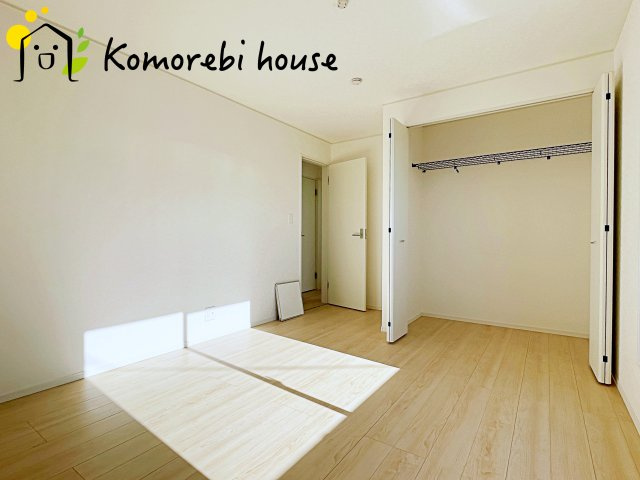 伊奈町本町　第3　新築一戸建て　クレイドルガーデン　01の寝室|使い勝手のいい寝室です