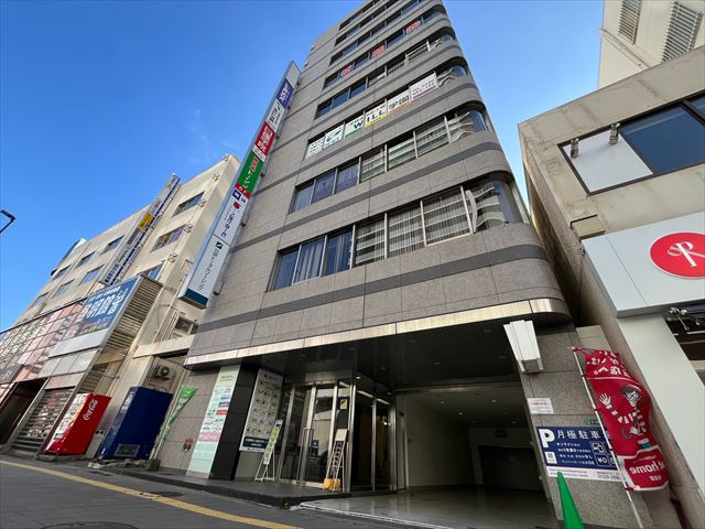 明石中村ビルの外観