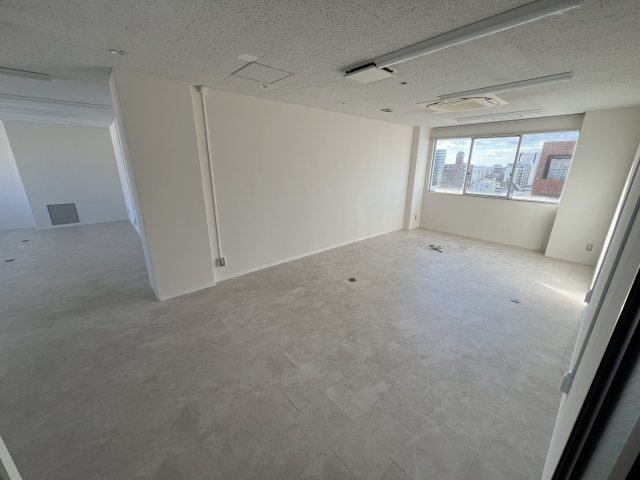 明石中村ビルの内装