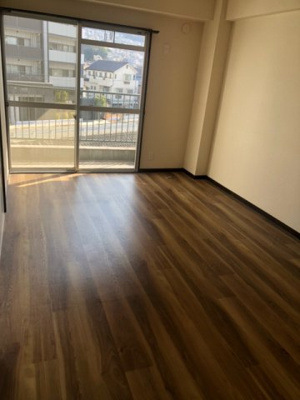 【洋室】 | 岡村ビル