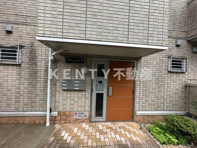 【エントランス】 | ベルウッドⅡ 田園調布 | 落ち着いたエントランスです