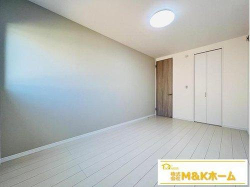 半田市宮本町6丁目　全4棟　4号棟の洋室|洋室7.5帖！　主寝室にもおすすめです☆