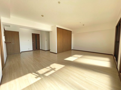 【居間・リビング】 | 丸美ロイヤル鈴鹿 | ＬＤＫ