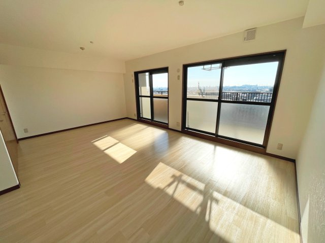 【居間・リビング】 | 丸美ロイヤル鈴鹿 | ＬＤＫ