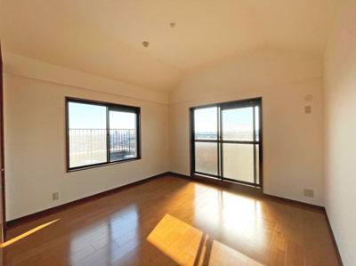 【洋室】 | 丸美ロイヤル鈴鹿