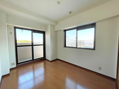 【洋室】 | 丸美ロイヤル鈴鹿