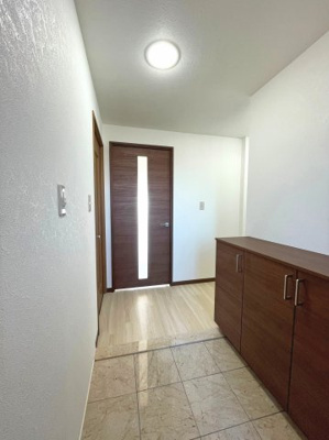 【玄関】 | 丸美ロイヤル鈴鹿