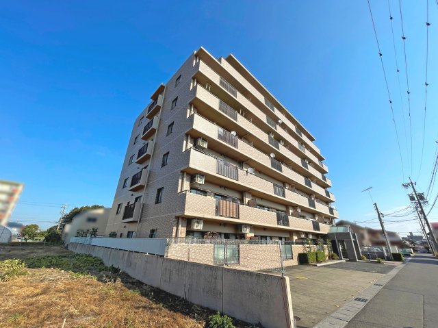 【外観】 | 丸美ロイヤル鈴鹿 | 最上階７階部分で日当り・眺望・通風良好