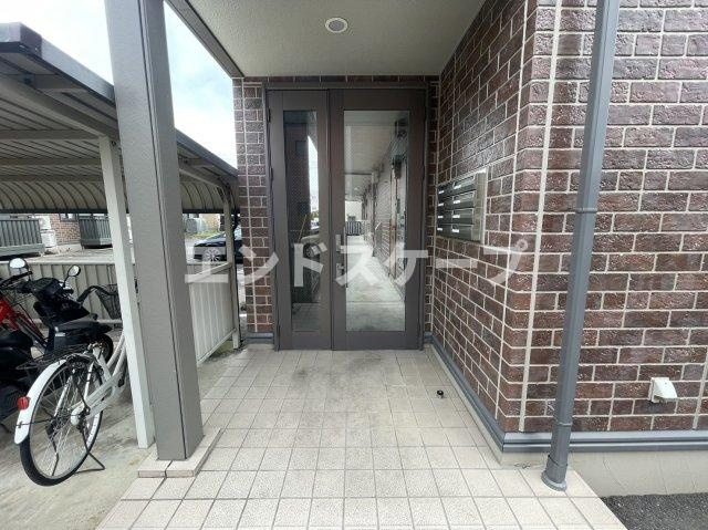 ルミナスハイム　Ⅰのエントランス|高崎、前橋、伊勢崎エリアのお部屋探しはエンドスケープまで！お客様の理想お聞かせ下さい♪