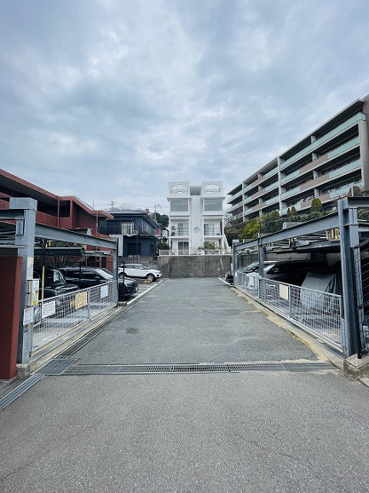 【駐車場】 | ファーネストヒルズ高宮インテルノ