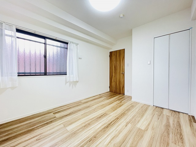 【洋室】 | ファーネストヒルズ高宮インテルノ