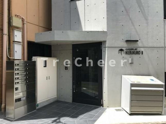 COCOFLAT池袋Ⅱのエントランス