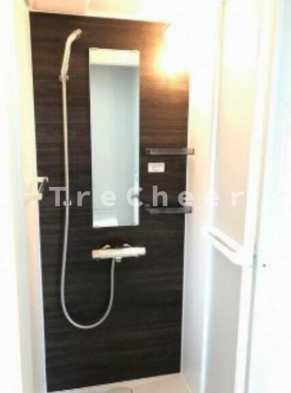 COCOFLAT池袋Ⅱのシャワールーム