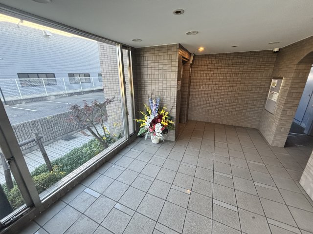 フロレセール南六甲のロビー