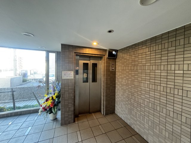 フロレセール南六甲のエントランス