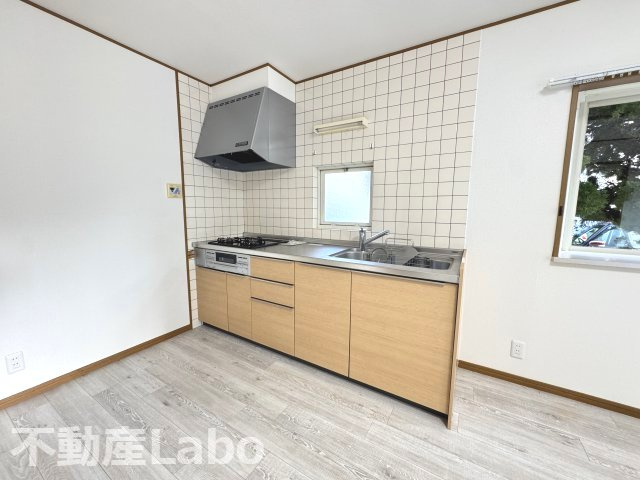 徳島市南沖洲１丁目のアパートのキッチン