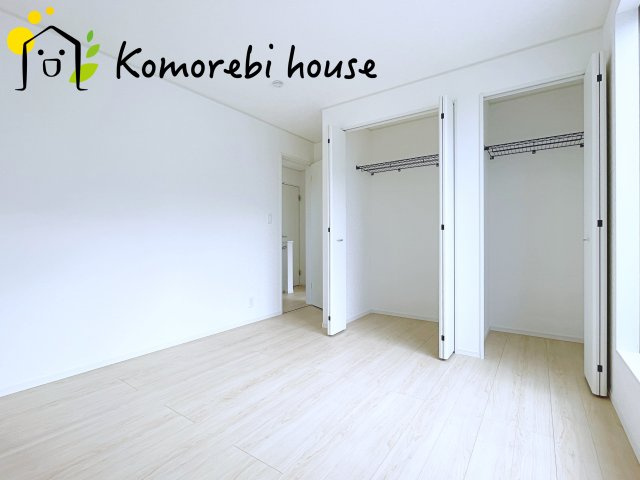 伊奈町本町　第3　新築一戸建て　クレイドルガーデン　02の収納|こまごまとしたものを収納できそうですね