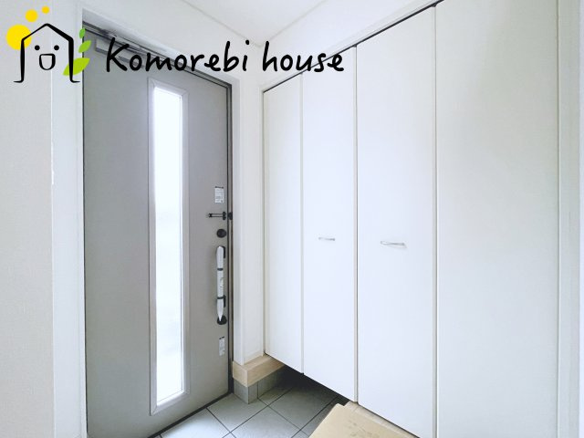 伊奈町本町　第3　新築一戸建て　クレイドルガーデン　02の玄関|毎日通る玄関はこちらです