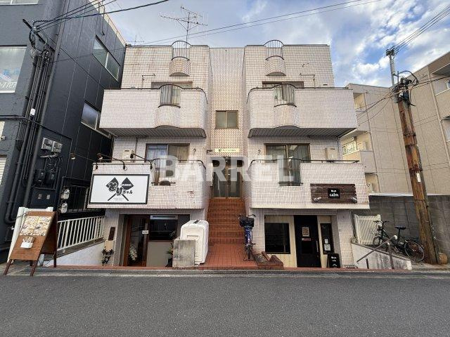 プレアール中桜塚の外観