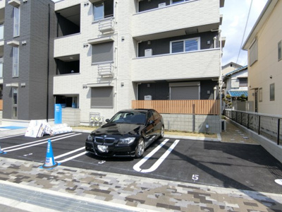 【駐車場】 | AZUR上中条