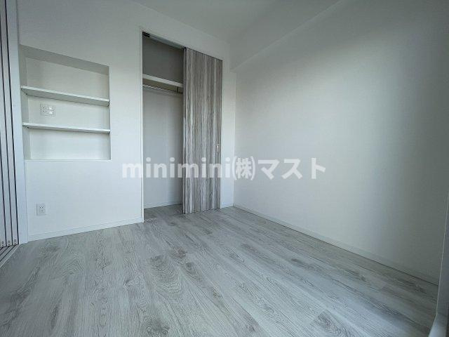 パラゴン勝山通りの居間・リビング