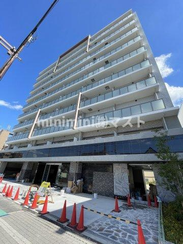 パラゴン勝山通りの外観