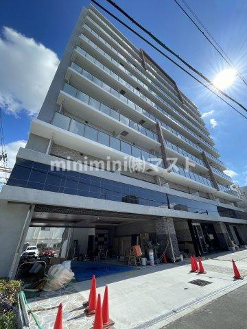 パラゴン勝山通りの外観