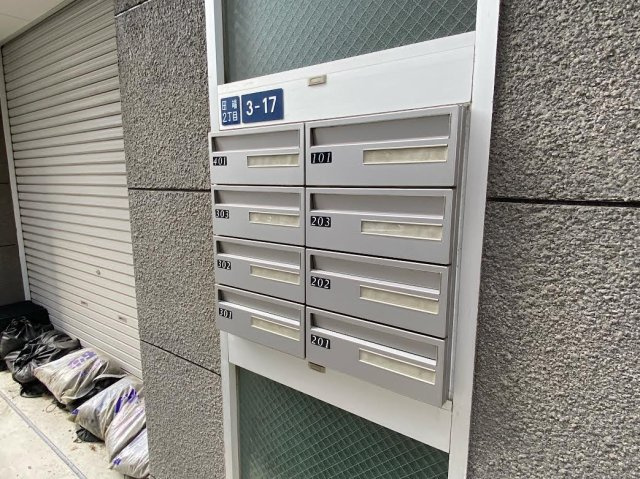 Luz（ルース）のロビー