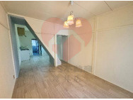 【居間・リビング】 | 寝屋川市中神田町貸家