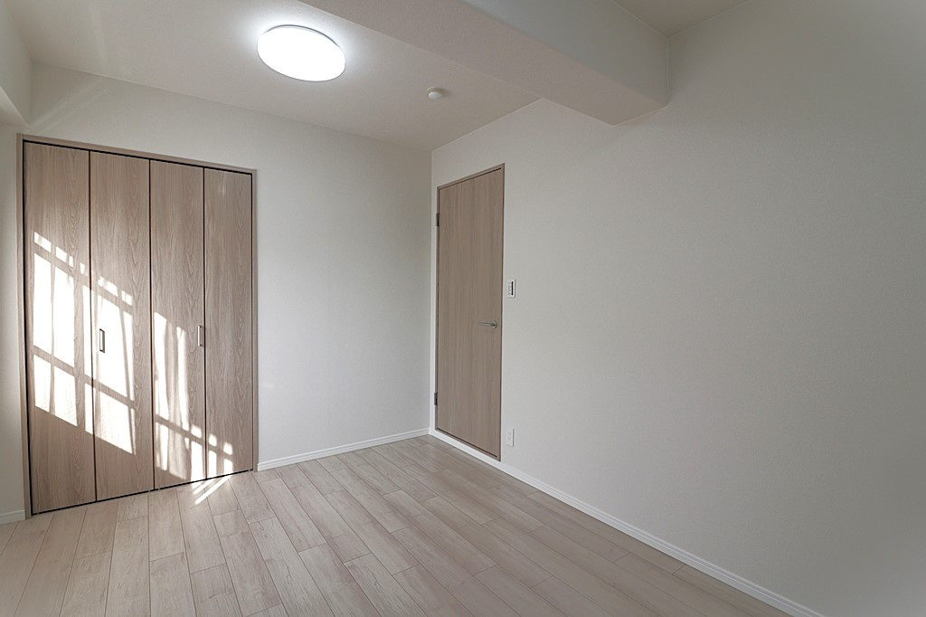 メロディーハイム芦屋浜の洋室|スタンダードな洋室です　6.5帖