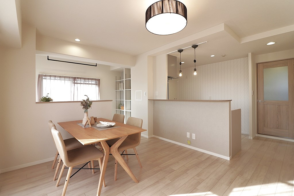 メロディーハイム芦屋浜の居間・リビング|リビングです　22.5帖