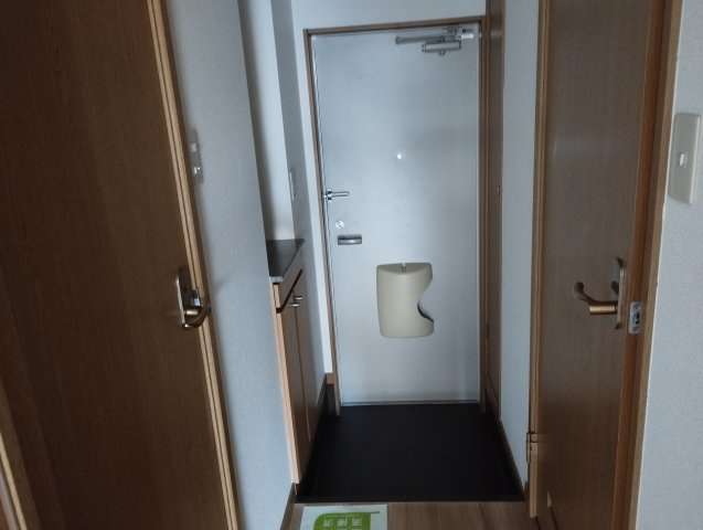 カレントの玄関