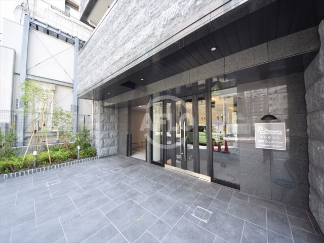プレサンス新町ウィズジョイのエントランス|プレサンス新町ウィズジョイ　エントランス