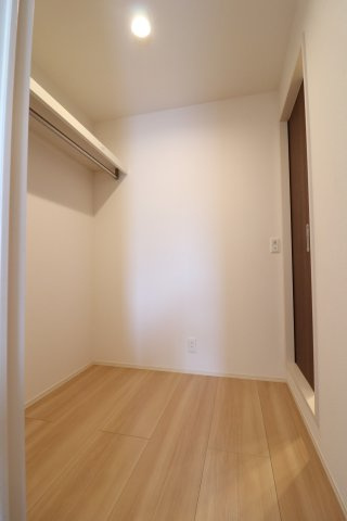 AZUR上中条の収納