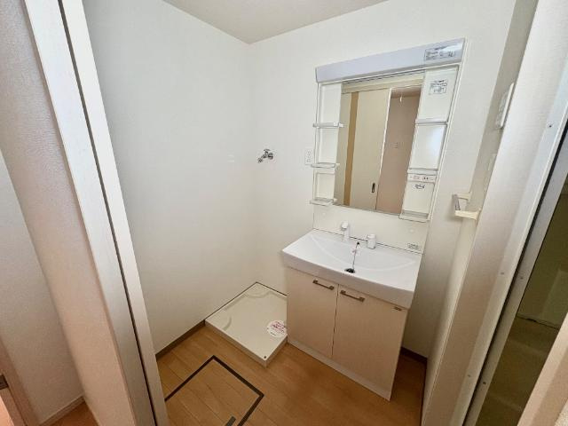 ワイズ　パラシオンの洗面所