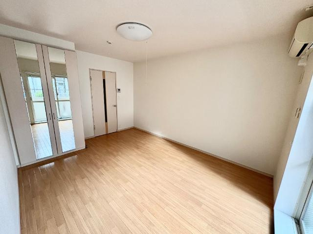 ワイズ　パラシオンの内装