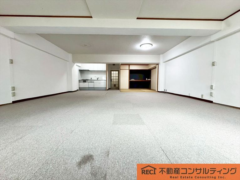 エステート岡本の内装