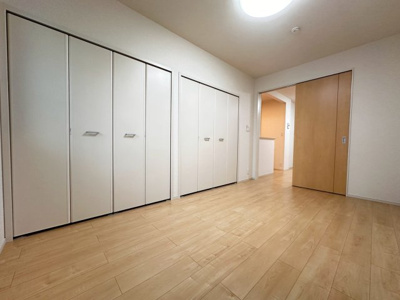 【寝室】 | ブロスタ真砂