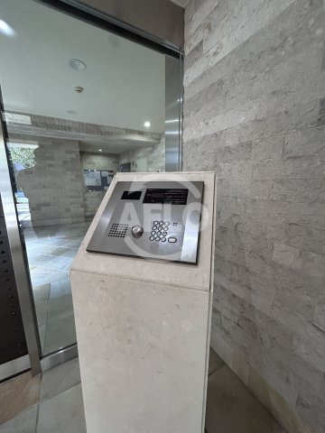 ブラービ新大阪のセキュリティ|BRAVI新大阪　オートロック