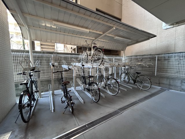 ブラービ新大阪のその他|BRAVI新大阪　駐輪場