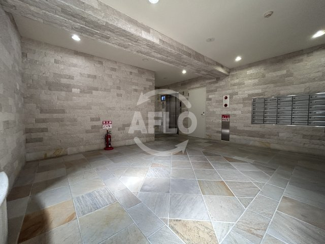 ブラービ新大阪のロビー|BRAVI新大阪　ロビー