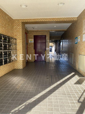 【エントランス】 | ハイツアオキ第１２ | ゆとりのあるエントランスです