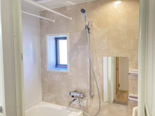 エクセルシエール竹島の浴室