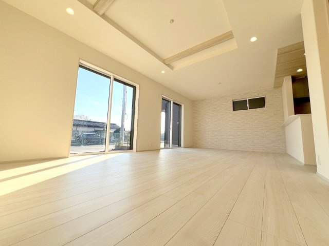 八王子市楢原町 新築戸建て　全１１棟の居間・リビング