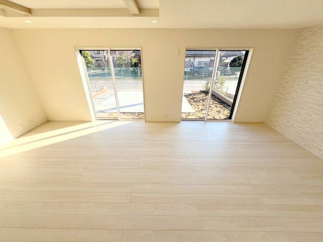 八王子市楢原町 新築戸建て　全１１棟の居間・リビング