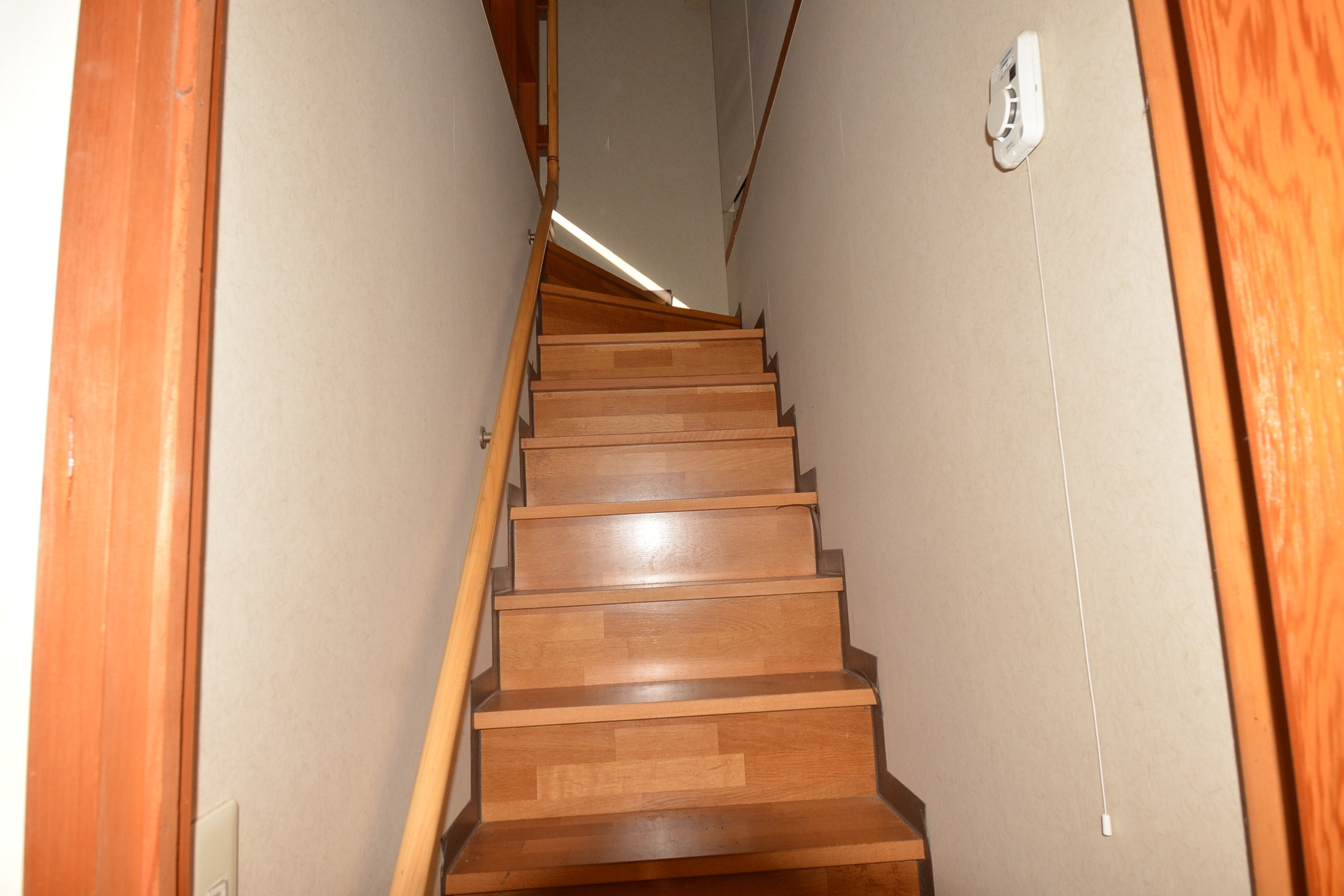 丹波市山南町和田の事務所のその他|階段