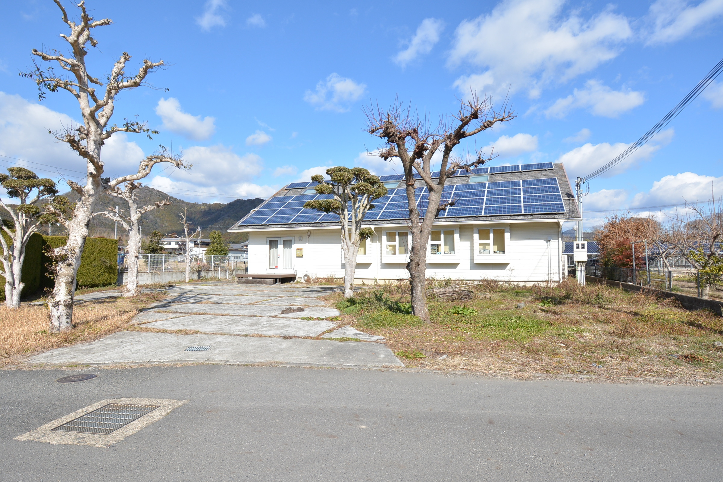 丹波市山南町和田の事務所の外観